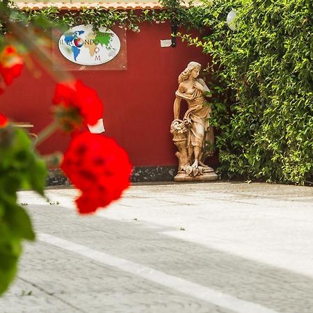 Il Mondo B&B Fiumicino Eksteriør bilde